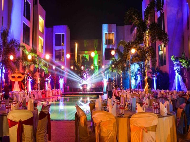 Hard Rock Hotel Goa Calangute Exteriér fotografie The pool at the hotel