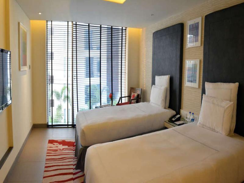 Hard Rock Hotel Goa Calangute Exteriér fotografie A room at the Park, Hyderabad