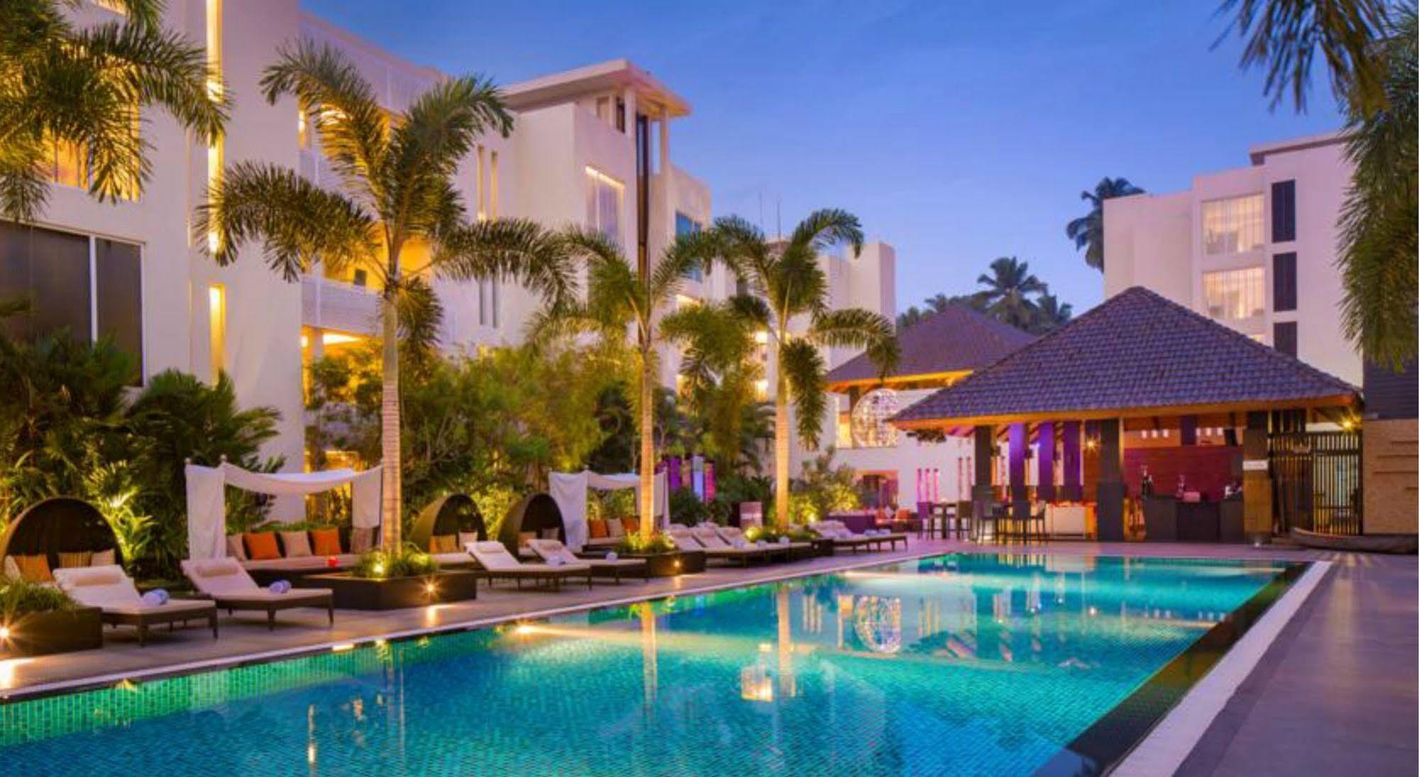 Hard Rock Hotel Goa Calangute Exteriér fotografie The pool at the W Retreat & Spa, Phuket